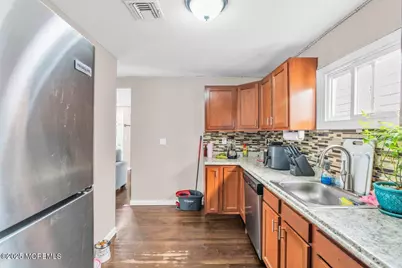 327 Fulton Street, Elizabeth Port, NJ 07206 - Photo 38