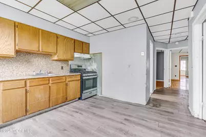 261 Dwight Street, Jersey City, NJ 07305 - Photo 6