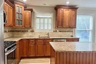 132 Freeport Blvd, Toms River Township, NJ 08757 - Photo 2