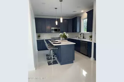 297 Lockwood Avenue, Long Branch, NJ 07740 - Photo 2