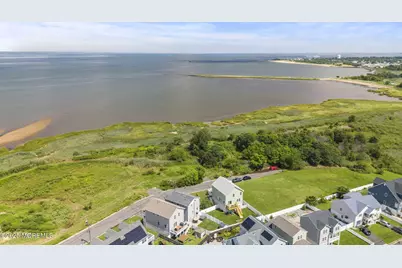 814 Brook Avenue, Union Beach, NJ 07735 - Photo 58