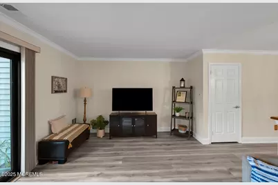 75 Bradford Court, Aberdeen Township, NJ 07747 - Photo 10