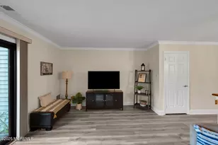 75 Bradford Ct, Aberdeen Township, NJ 07747 - Photo 10