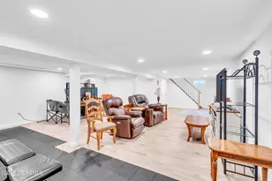 21 Frances Dr, Freehold, NJ 07728 - Photo 10