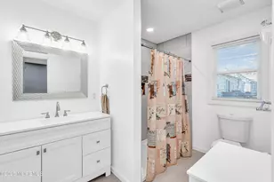 21 Frances Dr, Freehold, NJ 07728 - Photo 6