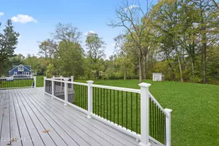 393 E Millstream Rd, Cream Ridge, NJ 08514 - Photo 26