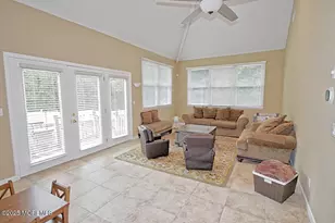 323 Freehold-Englishtown Rd, Freehold, NJ 07728 - Photo 12