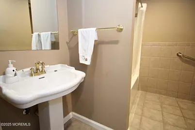 323 Freehold Englishtown Road, Freehold, NJ 07728 - Photo 38