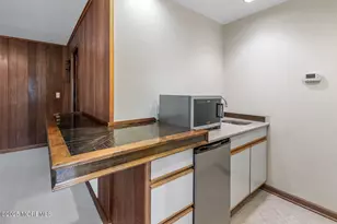 2 Pomo Ct, Middletown, NJ 07748 - Photo 18