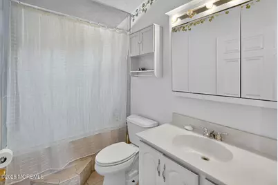 27 Runyon Avenue, Freehold, NJ 07728 - Photo 20