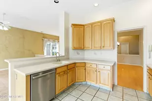 16 Greenways Ln, Lakewood, NJ 08701 - Photo 8