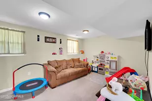 8 Abby Road, Farmingdale, NJ 07727 - Photo 6