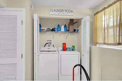 8 Abby Road, Farmingdale, NJ 07727 - Photo 24