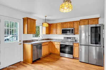 26 Columbus Boulevard #A, Whiting, NJ 08759 - Photo 8