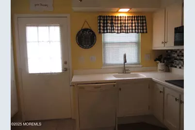 465D Thornbury Court, Lakewood, NJ 08701 - Photo 18