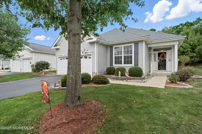 11 Bridgewaters Passage, Barnegat, NJ 08005 - Photo 2