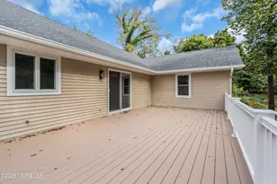 834 Sycamore Ave, Tinton Falls, NJ 07724 - Photo 36