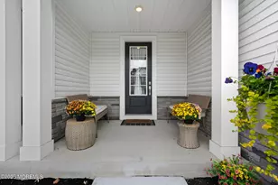 130 Woolley Ct, Oakhurst, NJ 07755 - Photo 2