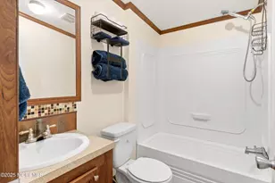 208 Longboat Ave, Beachwood, NJ 08722 - Photo 18