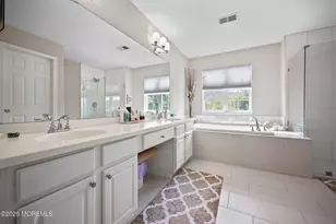 301 Colgate Way, Freehold, NJ 07728 - Photo 30