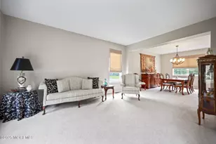 301 Colgate Way, Freehold, NJ 07728 - Photo 10