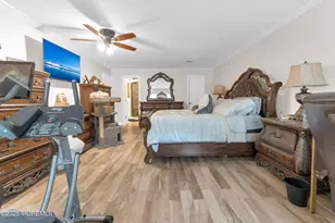 41 Longstreet Rd, Manalapan Township, NJ 07726 - Photo 18