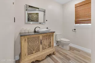 41 Longstreet Rd, Manalapan Township, NJ 07726 - Photo 32