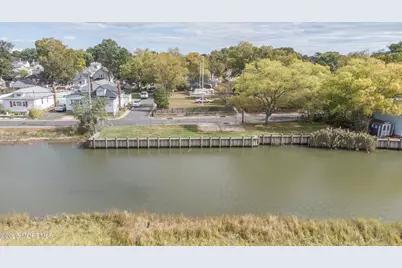 103 Creek Road, Keansburg, NJ 07734 - Photo 10