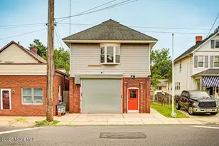 95 Broadway, Keyport, NJ 07735 - Photo 2