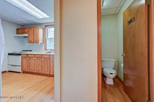95 Broadway, Keyport, NJ 07735 - Photo 16