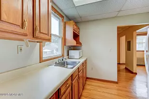 95 Broadway, Keyport, NJ 07735 - Photo 20