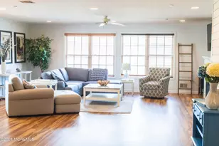 580 E Main Street E, Manasquan, NJ 08736 - Photo 18