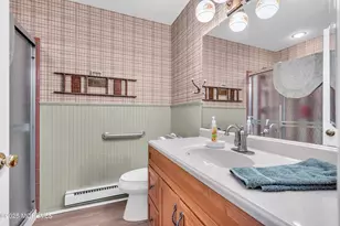 586A Lake Point Dr, Lakewood, NJ 08701 - Photo 16