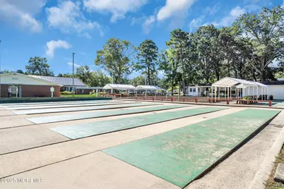 586A Lake Point Drive, Lakewood, NJ 08701 - Photo 24