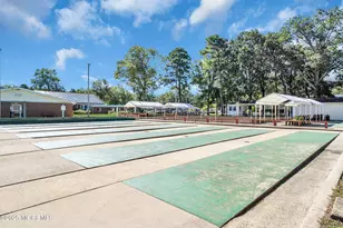 586A Lake Point Dr, Lakewood, NJ 08701 - Photo 24