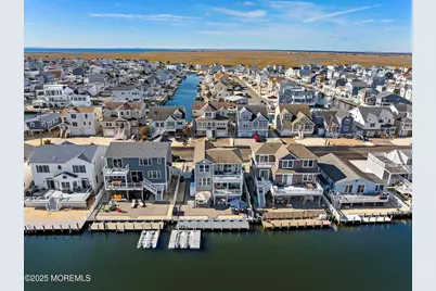 1374 Paul Boulevard, Manahawkin, NJ 08050 - Photo 2