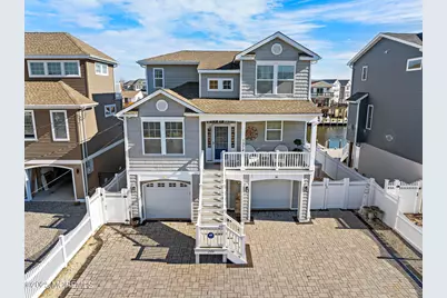 1374 Paul Boulevard, Manahawkin, NJ 08050 - Photo 4