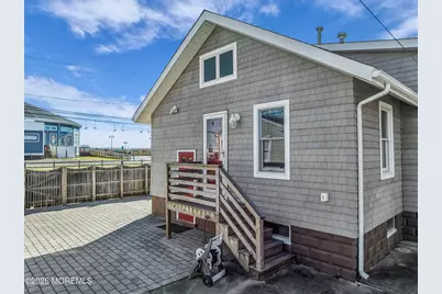 16 Carteret Avenue, Seaside Heights, NJ 08751 - Photo 8