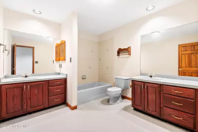 3 Forest Park Court, Holmdel, NJ 07733 - Photo 36