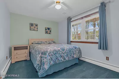 2 Ware Place, Middletown, NJ 07748 - Photo 8