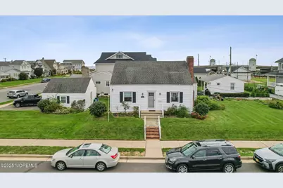 100 1st Avenue, Avon by the Sea, NJ 07717 - Photo 12