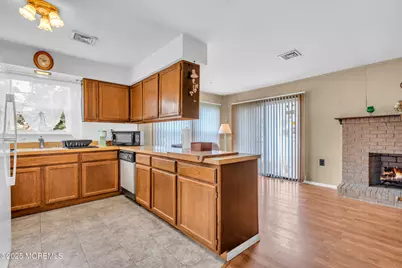 60 Woodstock Drive, Toms River Township, NJ 08757 - Photo 12