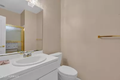 138 Greenlawns Drive, Lakewood, NJ 08701 - Photo 16