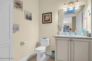 512 Sophee Ln, Lakewood, NJ 08701 - Photo 8