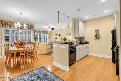 512 Sophee Lane, Lakewood, NJ 08701 - Photo 2