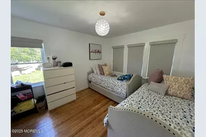 184 Ridgewood Avenue, Oakhurst, NJ 07755 - Photo 10