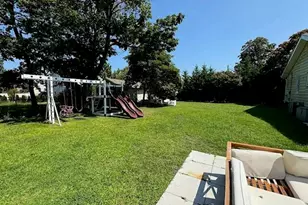 184 Ridgewood Ave, Oakhurst, NJ 07755 - Photo 16