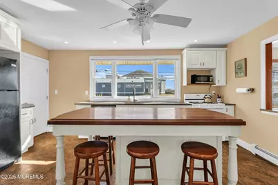 16 Carteret Avenue, Seaside Heights, NJ 08751 - Photo 4