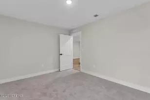 314 Auburn Ter, Manalapan Township, NJ 07726 - Photo 28