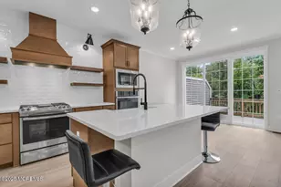 314 Auburn Ter, Manalapan Township, NJ 07726 - Photo 10